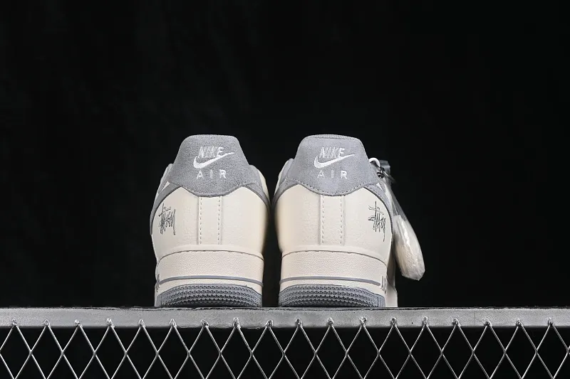 All categories Nk Air Force 1 Air Force series Nk Air Force 1 Low Air Force low-top Nike Air Force 1'07 Low joint model Air Force 1 low-top casual sneakers DN1688-824